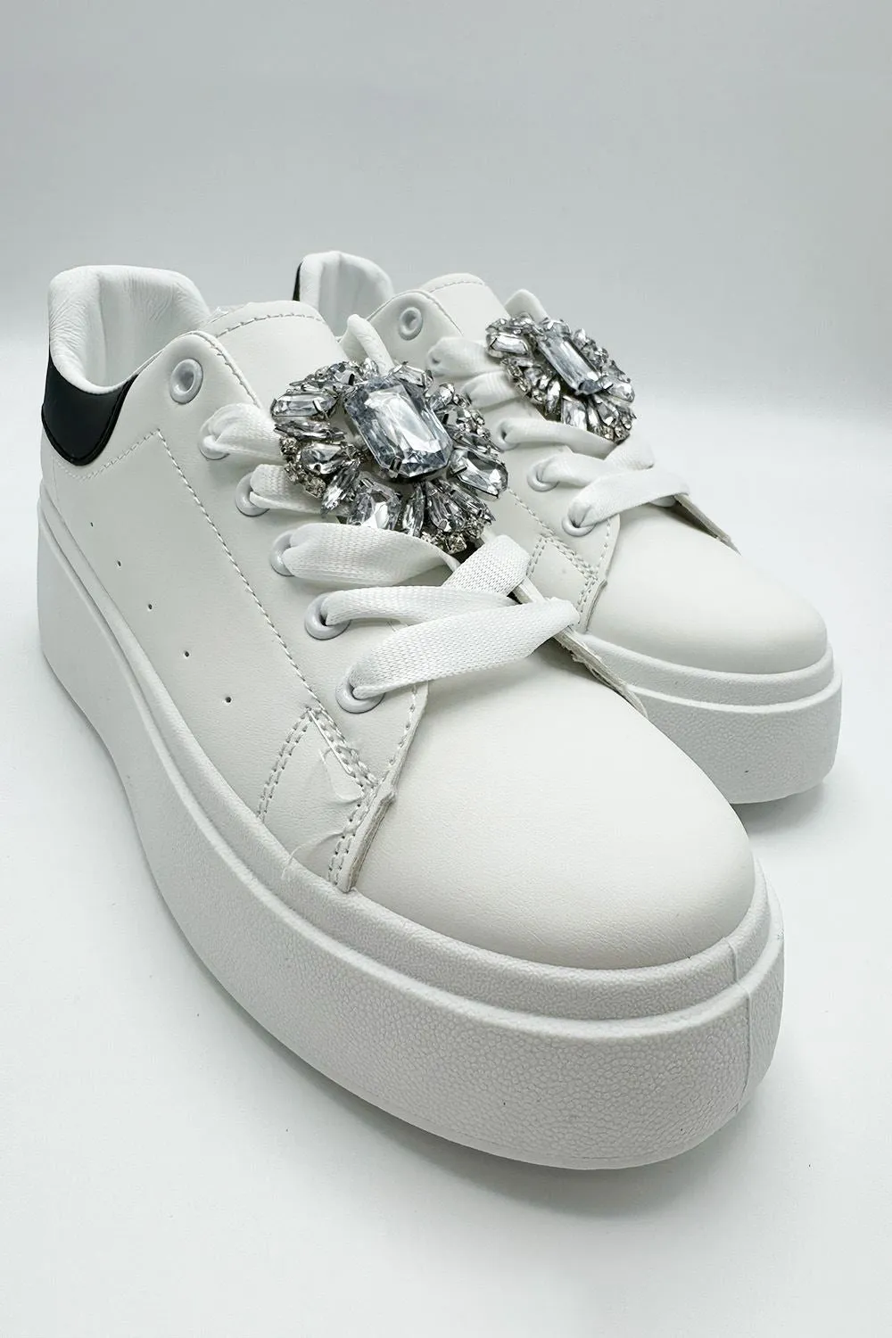 Althea Diamante Brooch Chunky Trainers in White / Black