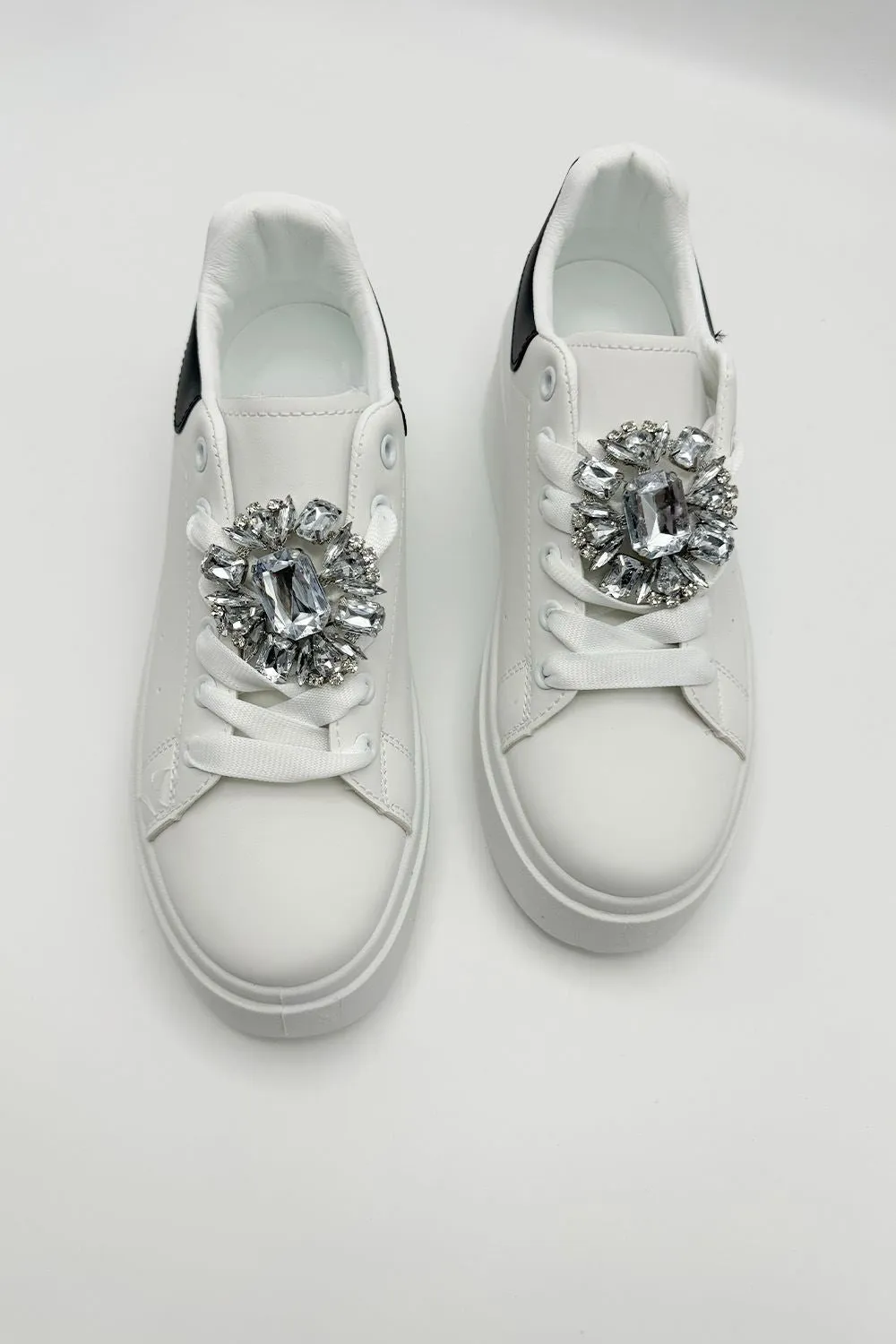 Althea Diamante Brooch Chunky Trainers in White / Black