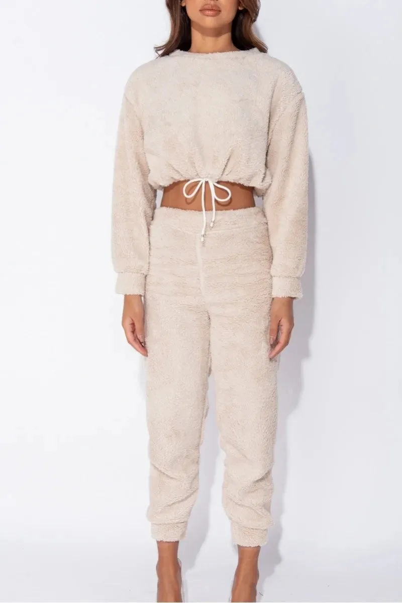 BEIGE TEDDY BORG CROPPED TOP & JOGGER LOUNGE SET