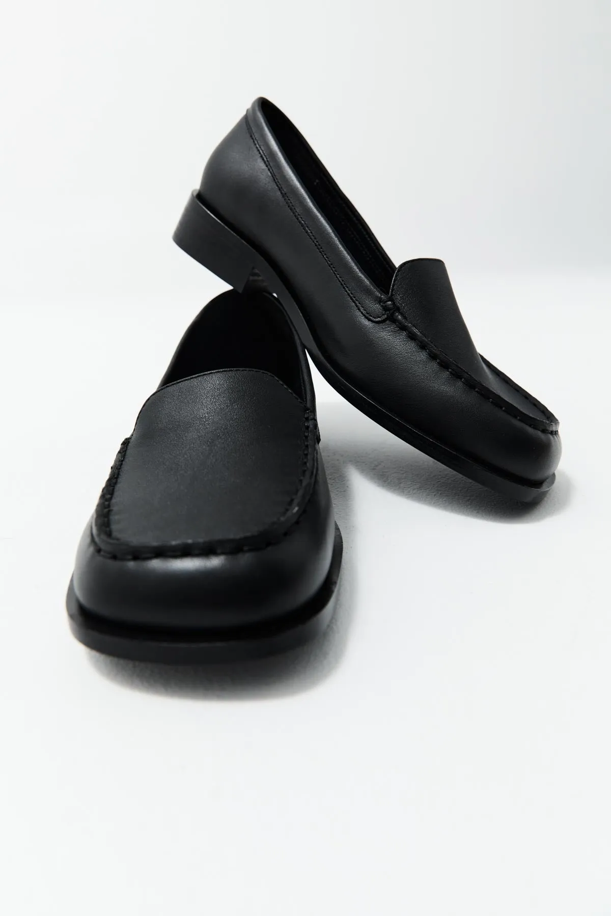 Classic Loafer - Black