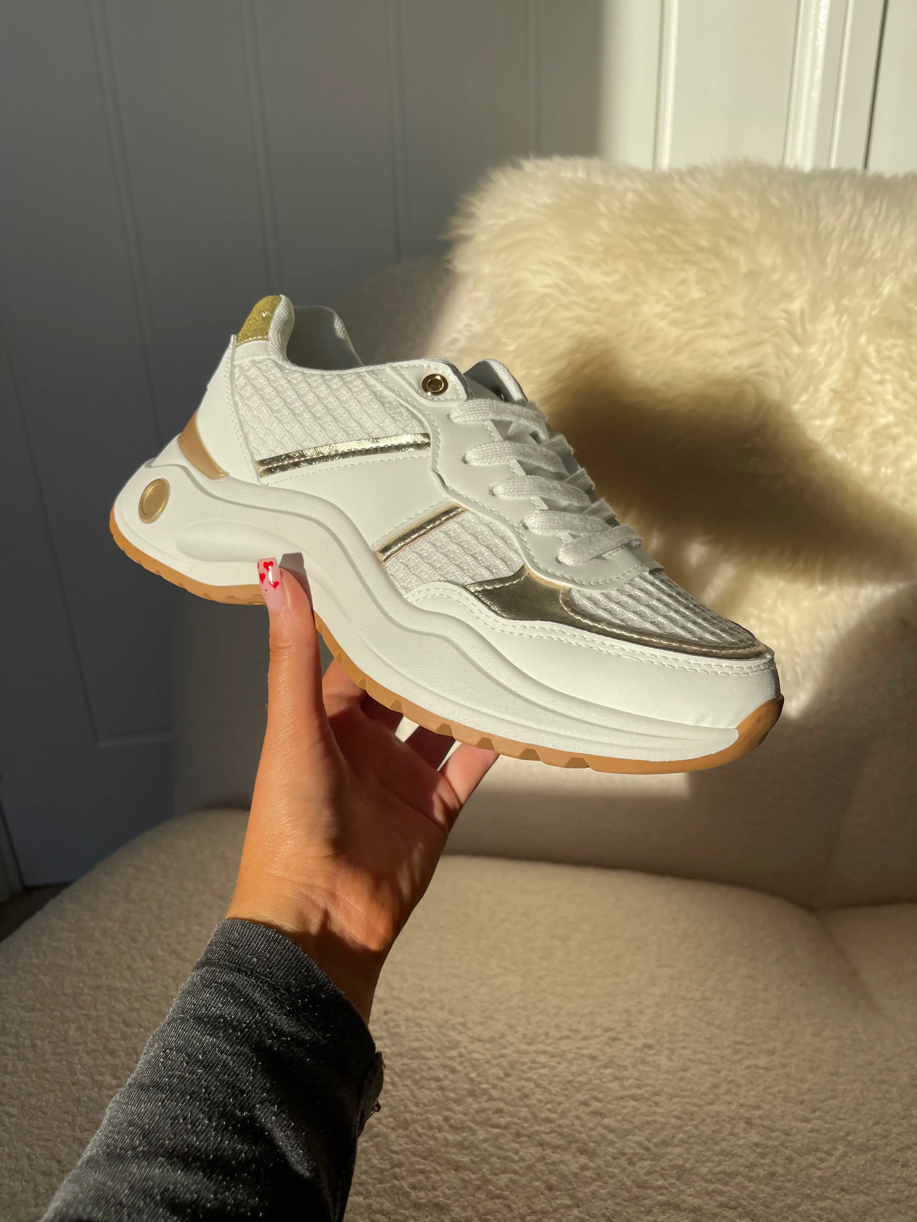 LILAH WHITE AND GOLD CHUNKY TRAINERS