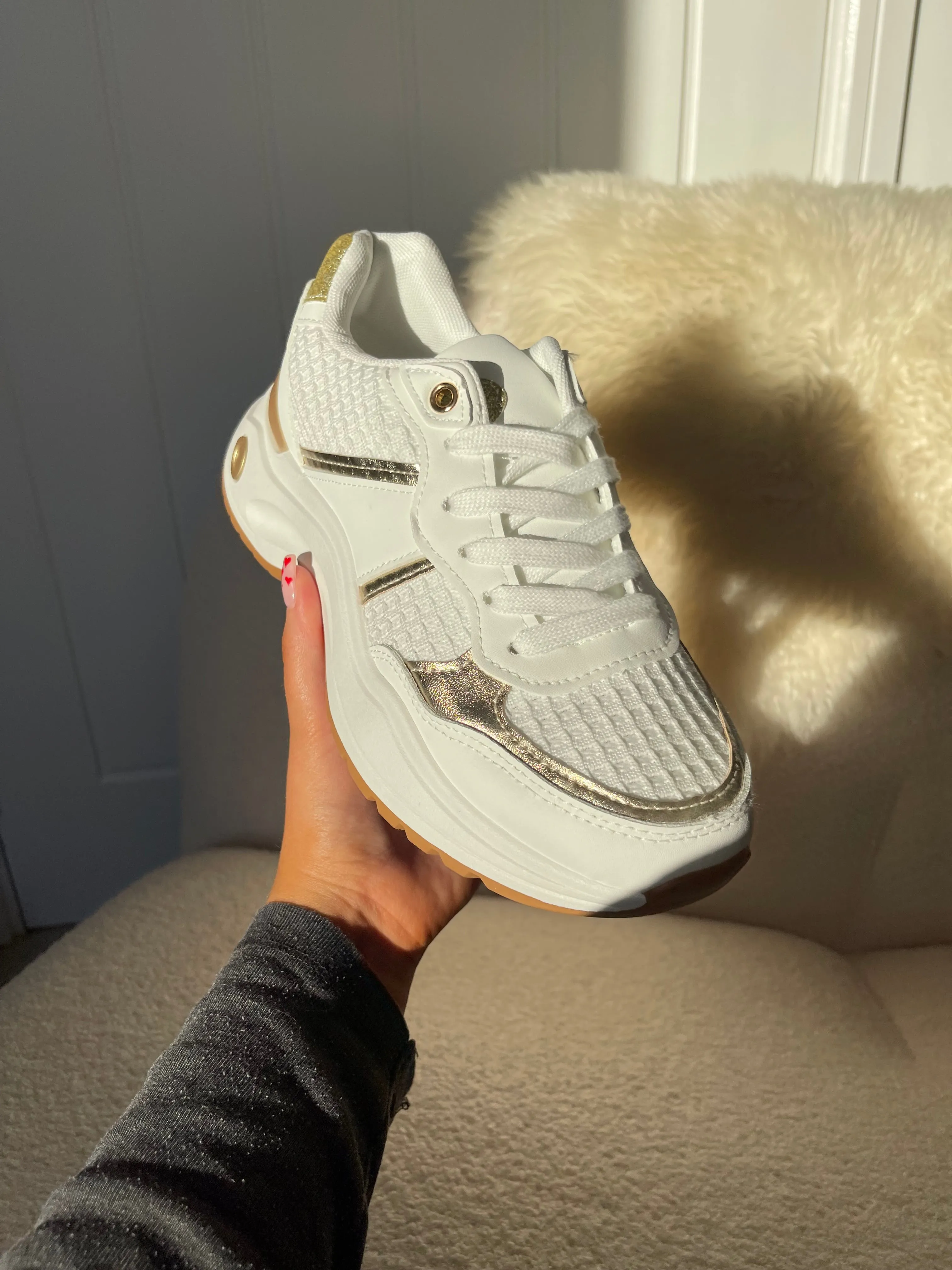 LILAH WHITE AND GOLD CHUNKY TRAINERS