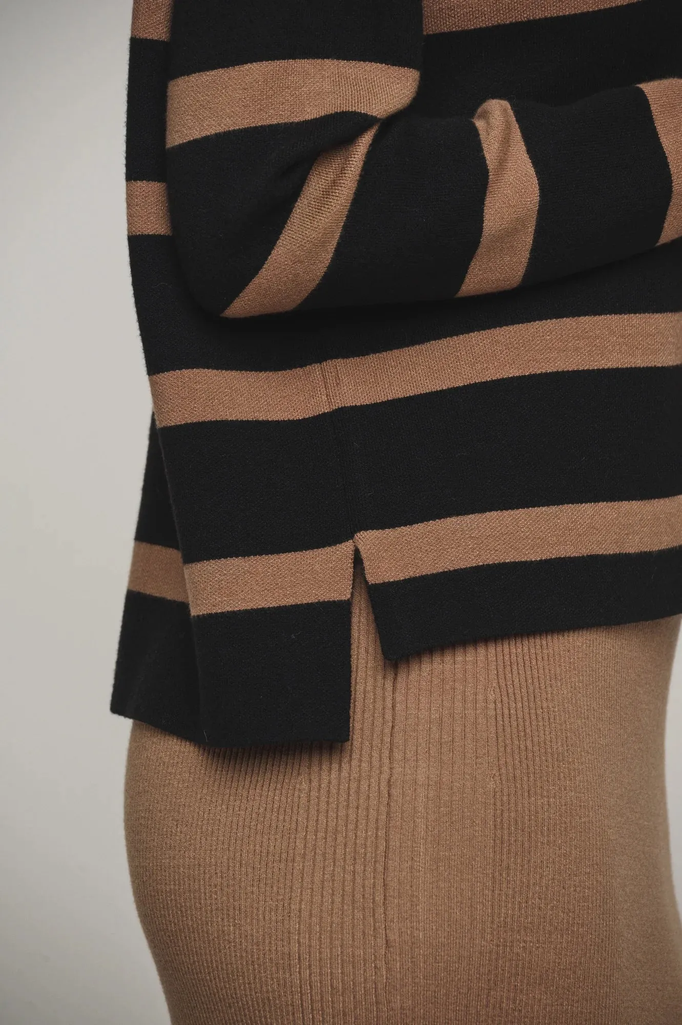 Moxie Sweater - Black Twig