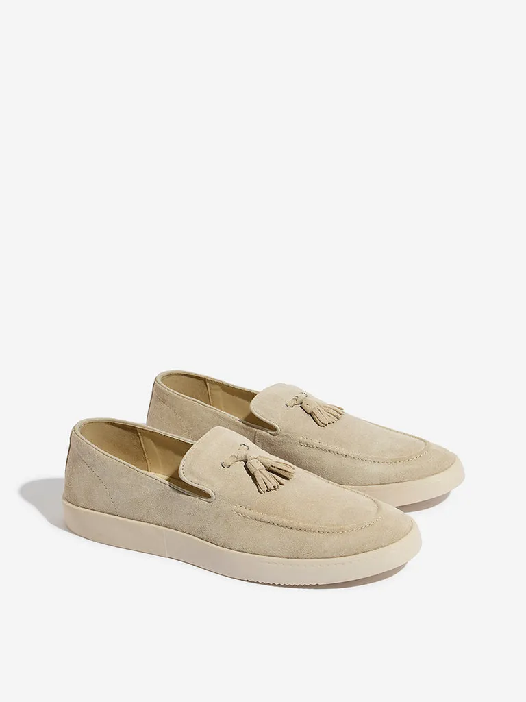 SOLEPLAY Beige Faux-Suede Tasseled Loafers