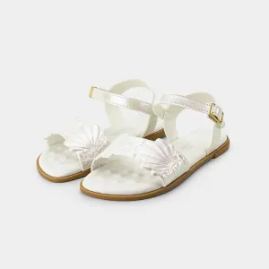 White pearl seashell sandal